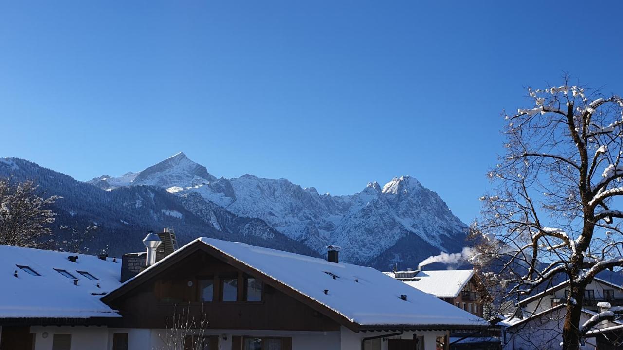 Bunter Hirsch Im Garmischer Zentrum Apartment Garmisch-Partenkirchen