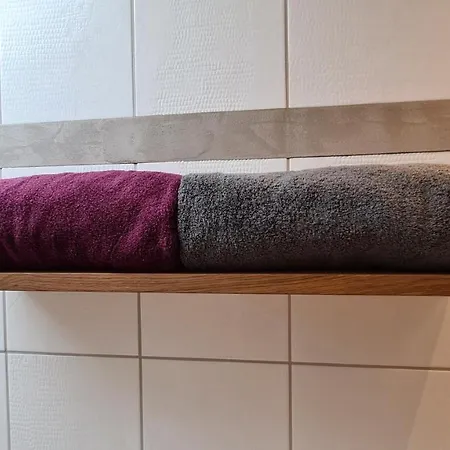 Bunter Hirsch Ferienwohnung Im Garmischer Zentrum Eksteriør billede